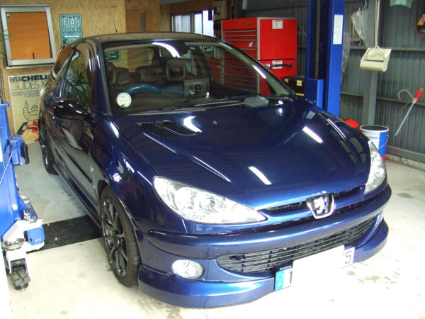 PEUGEOT 206 S16